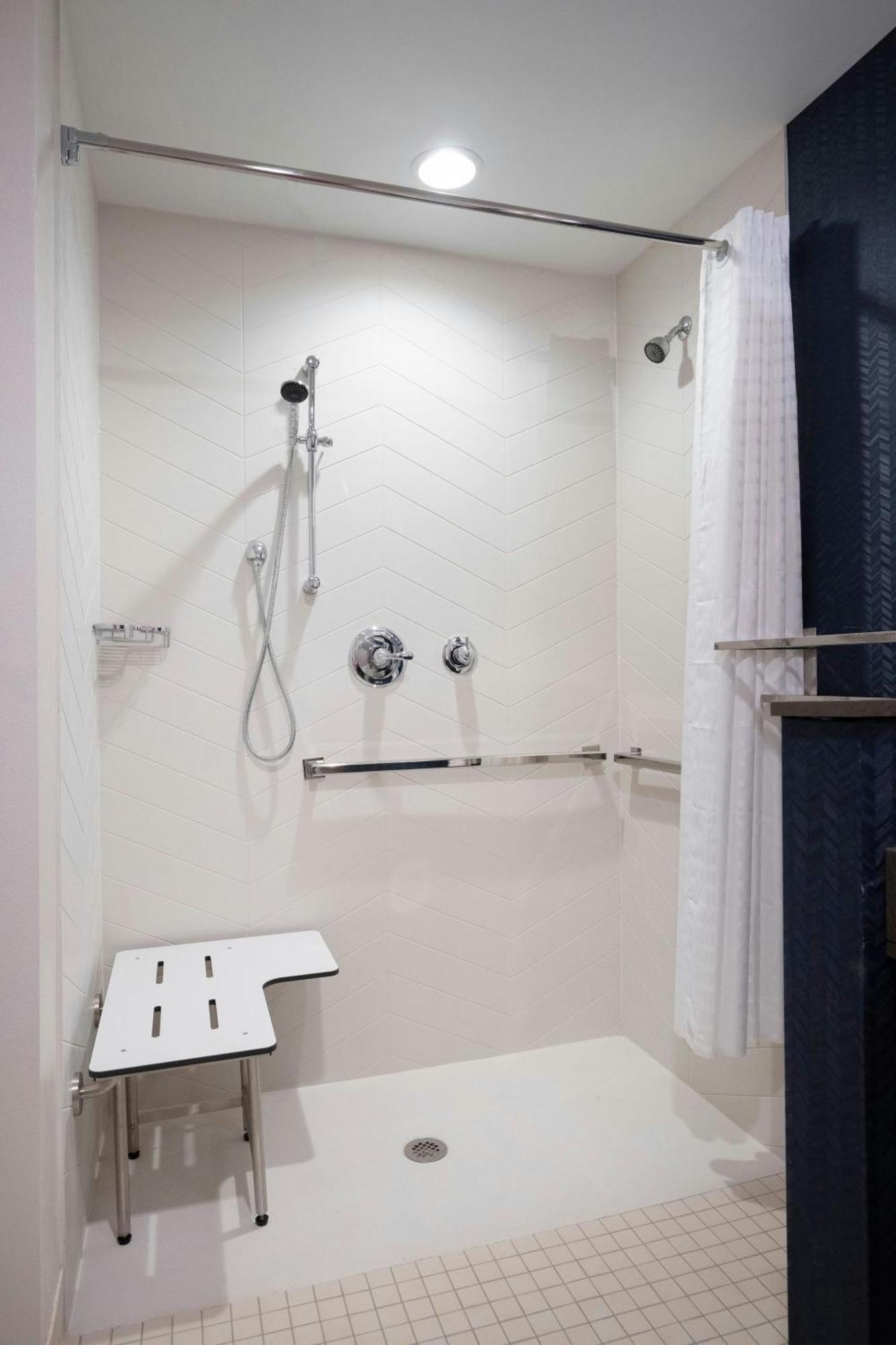 Fairfield Inn & Suites Аркаделфия Екстериор снимка